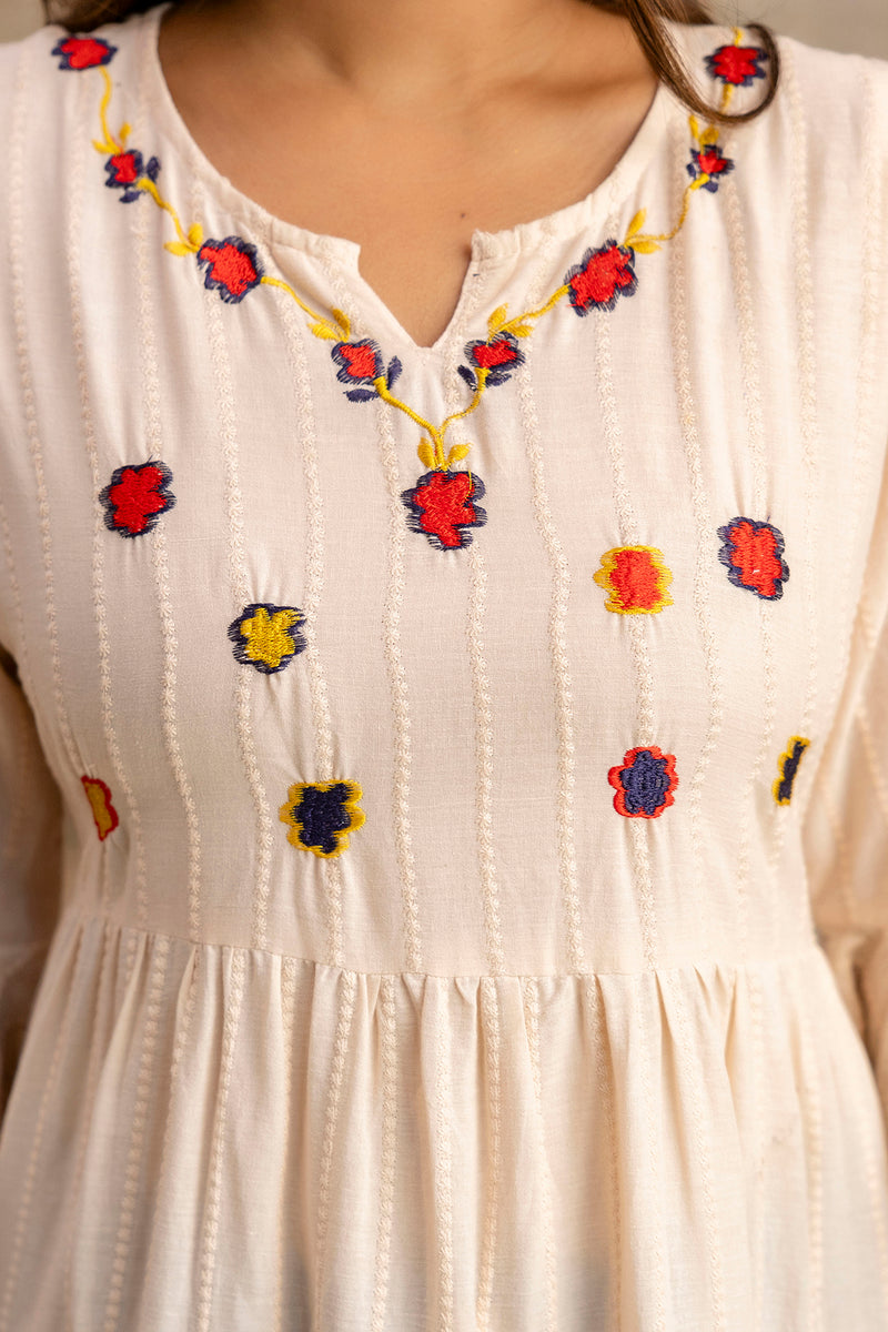 Miramaar Women's Peach Solid Embroidered Cotton Top