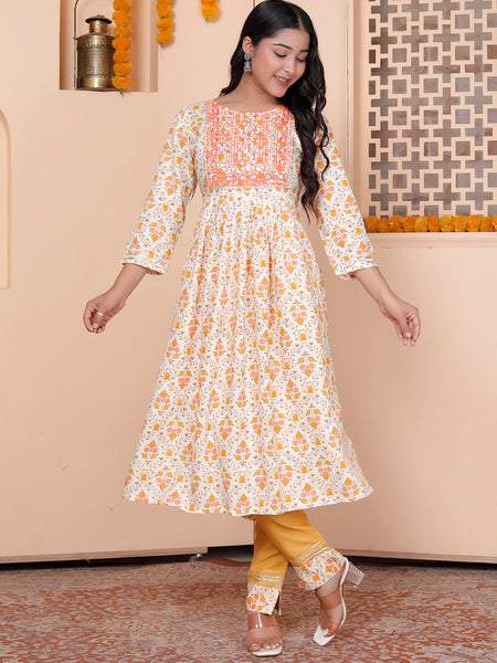 Miramaar Women's Off White Rayon Nyra Cut Kurta Set