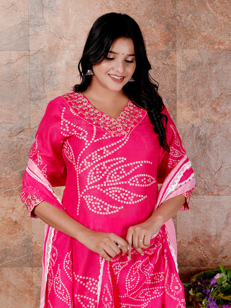 Miramaar Women's Pink Muslin V-Neck Kurta Set with Dupatta