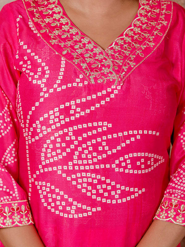 Miramaar Women's Pink Muslin V-Neck Kurta Set with Dupatta