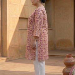 Miramaar Women's Peach Printed Cotton Straight Kurti