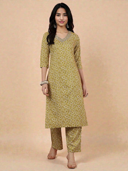 Miramaar Women's Green Poly Cotton V-Neck Straight Kurta Set