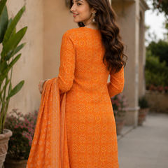 Women Orange Printed Round Neck Kurta with Straight Pants & Printed Dupatta