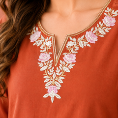 Women Orange Printed Round Neck Kurta with Straight Pants & Printed Dupatta