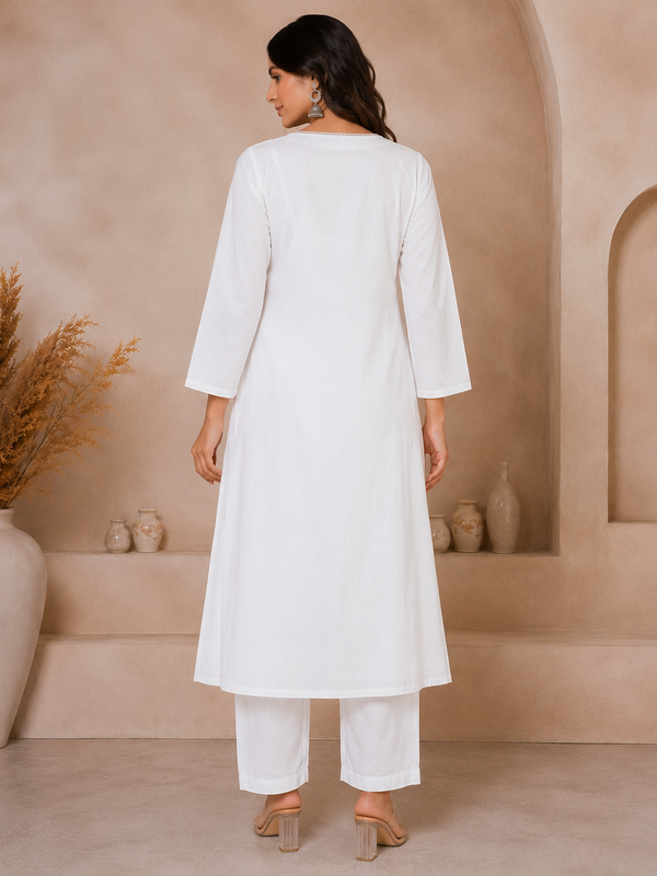 Women WHITE Printed Round Neck Kurta with Straight Pants & Printed Dupatta