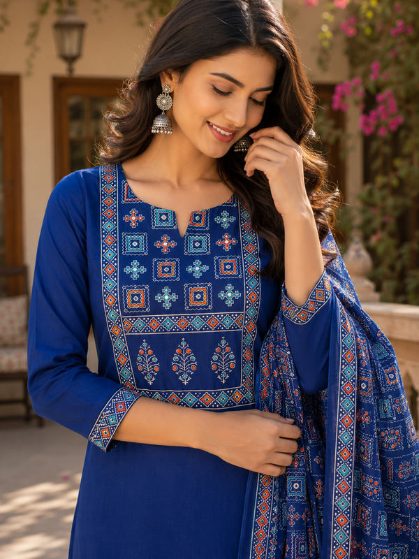 Women BLUE Printed Round Neck Kurta with Straight Pants & Printed Dupatta