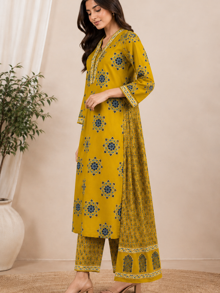 Women YELLOW Printed Round Neck Kurta with Straight Pants & Printed Dupatta