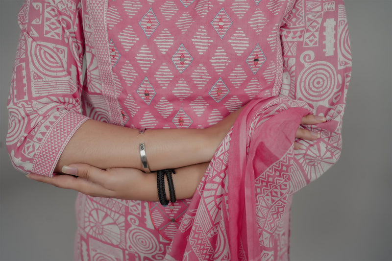 Miramaar Women's Pink Cotton Adda Work Round Neck Printed Kurta Dupatta Set